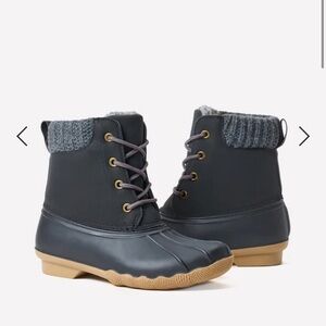 Girls Sweater Cuff Winter Duck Boot Size 6